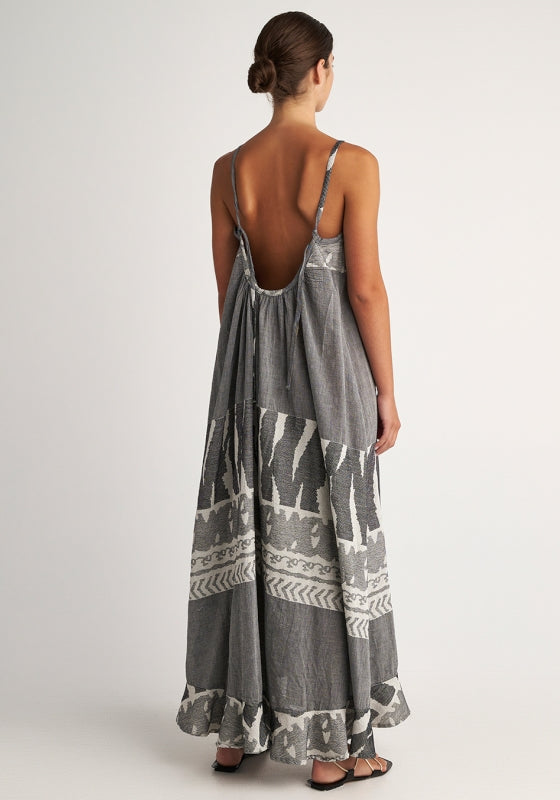 Scorpios Maxi Dress Black / White