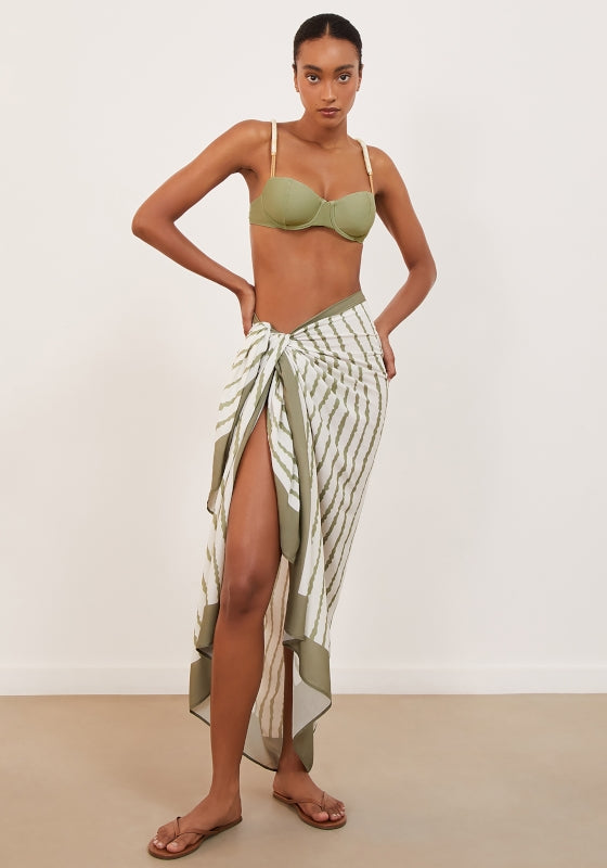 Vix Borea Sarong